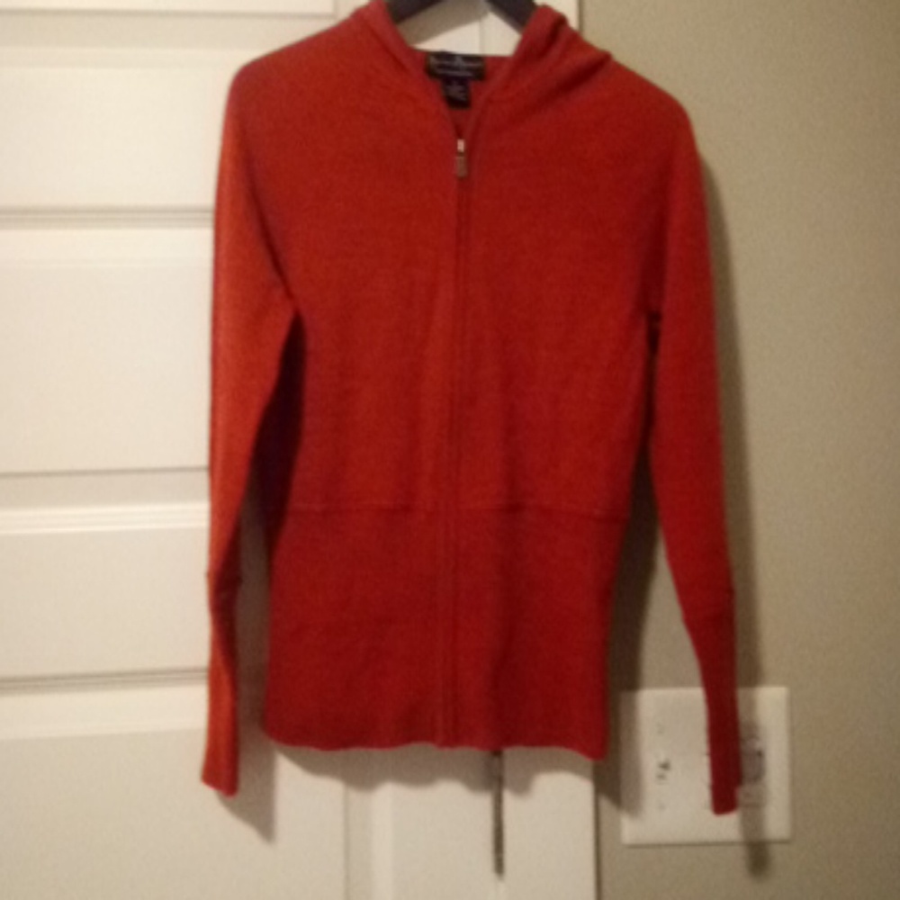 Burnt orange 100% Marino wool zip down hoodie